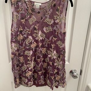 SUNDANCE Sleeveless Top. Like New! Size M.